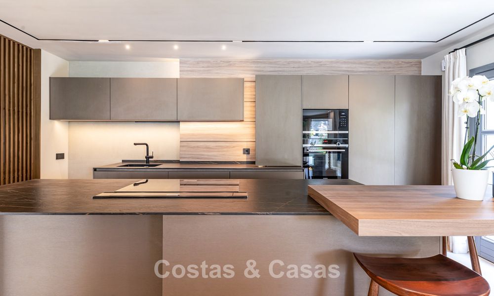 Stunning luxury villa with timeless Andalusian architecture for sale on the New Golden Mile between Marbella and Estepona 788330