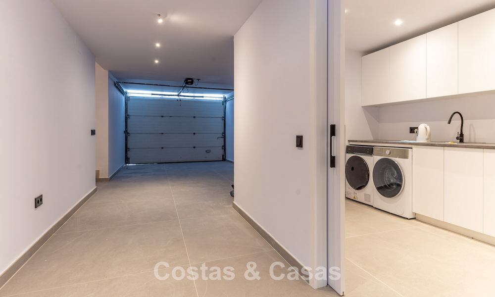 Stunning luxury villa with timeless Andalusian architecture for sale on the New Golden Mile between Marbella and Estepona 788342