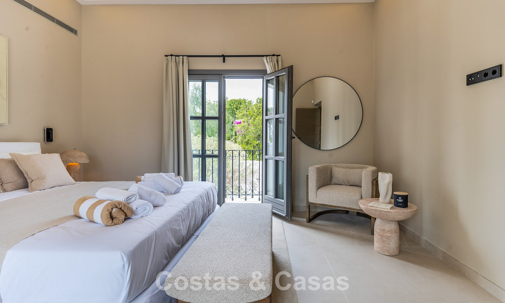 Stunning luxury villa with timeless Andalusian architecture for sale on the New Golden Mile between Marbella and Estepona 788351