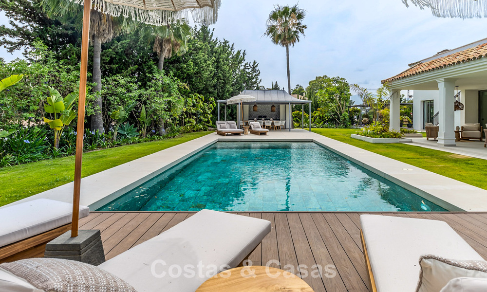 Stunning luxury villa with timeless Andalusian architecture for sale on the New Golden Mile between Marbella and Estepona 788360