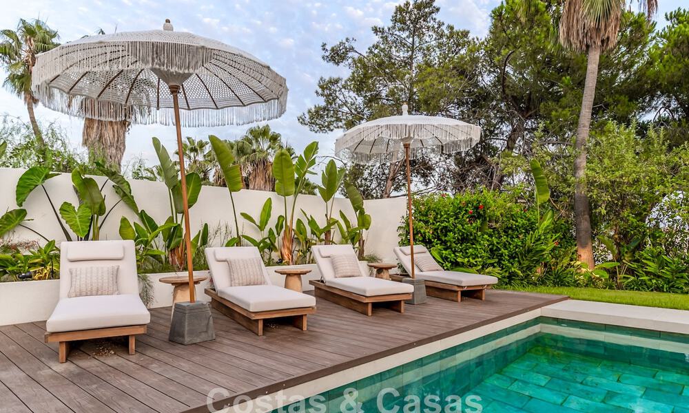 Stunning luxury villa with timeless Andalusian architecture for sale on the New Golden Mile between Marbella and Estepona 788367