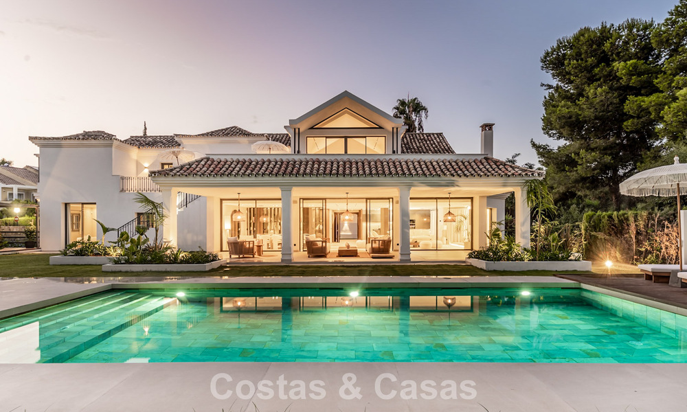 Stunning luxury villa with timeless Andalusian architecture for sale on the New Golden Mile between Marbella and Estepona 788371