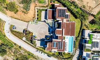 High-end luxury villa with panoramic sea views for sale in a prestigious resort, Benahavis - Marbella 788389 