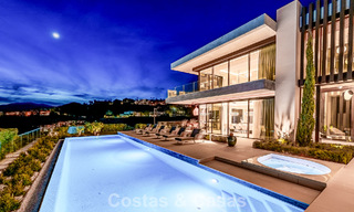 High-end luxury villa with panoramic sea views for sale in a prestigious resort, Benahavis - Marbella 788436 