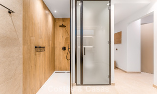 Stylishly renovated luxury villa for sale in a privileged golf community in Nueva Andalucia, Marbella 788446 