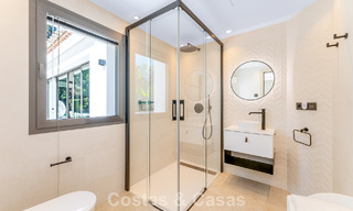 Stylishly renovated luxury villa for sale in a privileged golf community in Nueva Andalucia, Marbella 788450 