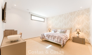 Stylishly renovated luxury villa for sale in a privileged golf community in Nueva Andalucia, Marbella 788454 