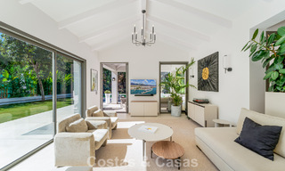 Stylishly renovated luxury villa for sale in a privileged golf community in Nueva Andalucia, Marbella 788480 