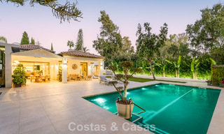 Stylishly renovated luxury villa for sale in a privileged golf community in Nueva Andalucia, Marbella 788485 