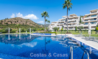 Contemporary apartment with spacious corner terrace for sale in Marbella - Benahavis 788720 
