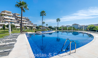 Contemporary apartment with spacious corner terrace for sale in Marbella - Benahavis 788721 
