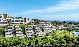 Contemporary apartment with spacious corner terrace for sale in Marbella - Benahavis 788724 