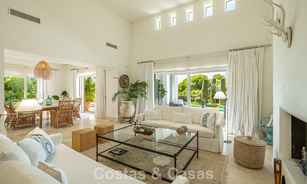 Move-in ready, modernist Spanish villa for sale, surrounded by top-class golf courses on the Costa del Sol 788274