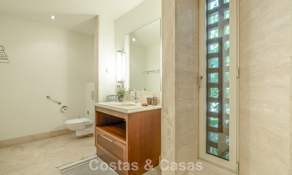 Move-in ready, modernist Spanish villa for sale, surrounded by top-class golf courses on the Costa del Sol 788300