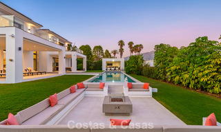 Exclusive villa with sea views for sale in a secure urbanization in La Quinta, Marbella - Benahavis 788535 