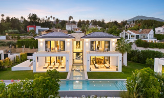 Exclusive villa with sea views for sale in a secure urbanization in La Quinta, Marbella - Benahavis 788538 