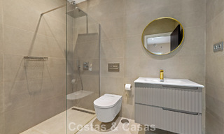 Exclusive villa with sea views for sale in a secure urbanization in La Quinta, Marbella - Benahavis 788542 