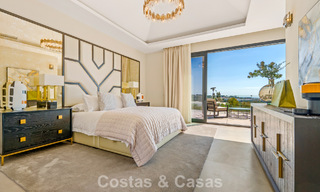 Exclusive villa with sea views for sale in a secure urbanization in La Quinta, Marbella - Benahavis 788573 