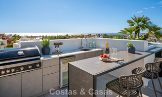 Minimalist luxury home with panoramic sea views for sale in a prestigious gated complex in Nueva Andalucia, Marbella 788608 