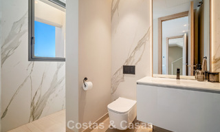 Minimalist luxury home with panoramic sea views for sale in a prestigious gated complex in Nueva Andalucia, Marbella 788614 