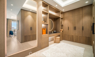 Minimalist luxury home with panoramic sea views for sale in a prestigious gated complex in Nueva Andalucia, Marbella 788623 