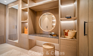 Minimalist luxury home with panoramic sea views for sale in a prestigious gated complex in Nueva Andalucia, Marbella 788624 