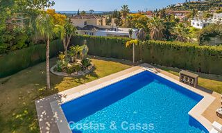 Spacious Mediterranean-style villa for sale in a sought-after urbanization of Marbella - Benahavis 788670 