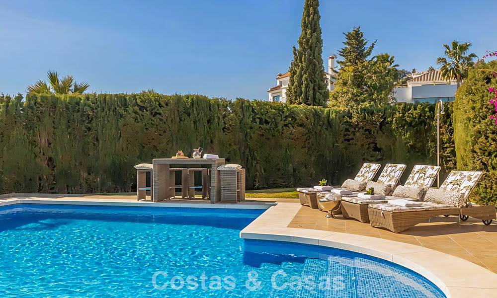 Spacious Mediterranean-style villa for sale in a sought-after urbanization of Marbella - Benahavis 788677