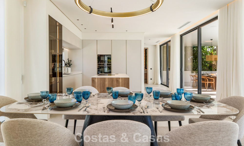 Move-in ready, contemporary luxury villa for sale within walking distance of the beach and town center of San Pedro - Marbella 788833