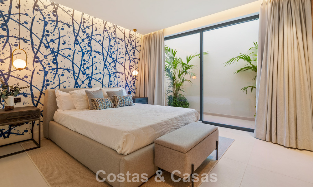 Move-in ready, contemporary luxury villa for sale within walking distance of the beach and town center of San Pedro - Marbella 788852