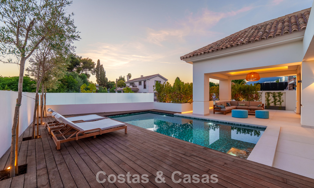 Move-in ready, contemporary luxury villa for sale within walking distance of the beach and town center of San Pedro - Marbella 788860