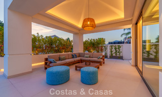 Move-in ready, contemporary luxury villa for sale within walking distance of the beach and town center of San Pedro - Marbella 788861 