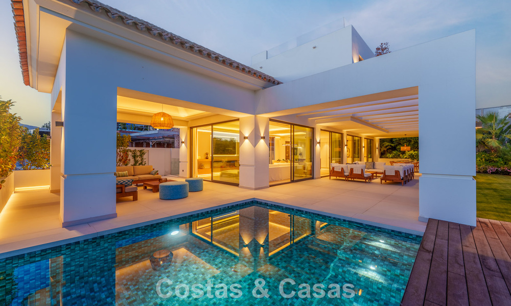 Move-in ready, contemporary luxury villa for sale within walking distance of the beach and town center of San Pedro - Marbella 788869