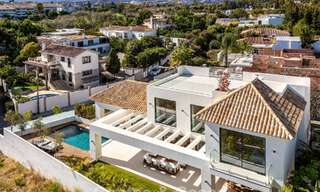 Move-in ready, contemporary luxury villa for sale within walking distance of the beach and town center of San Pedro - Marbella 788871 