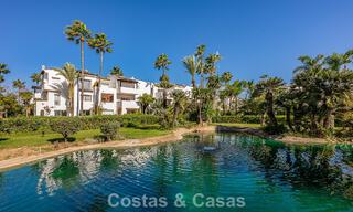 Modernized apartment with sea views for sale in a beachfront complex on the New Golden Mile between Marbella and Estepona 788775 