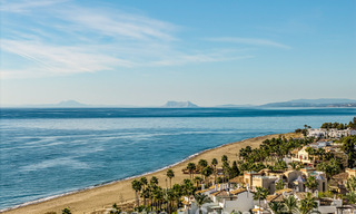 Modernized apartment with sea views for sale in a beachfront complex on the New Golden Mile between Marbella and Estepona 788779 