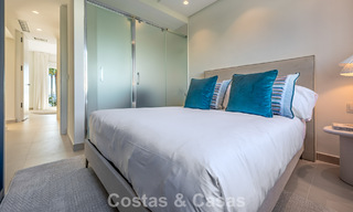 Modernized apartment with sea views for sale in a beachfront complex on the New Golden Mile between Marbella and Estepona 788785 