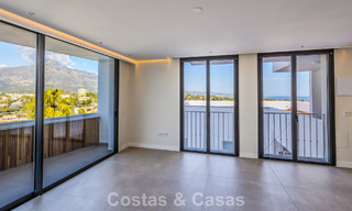 First-class renovated apartment for sale within walking distance of everything in Nueva Andalucia, Marbella 789709 