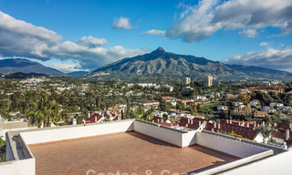 First-class renovated apartment for sale within walking distance of everything in Nueva Andalucia, Marbella 789715 