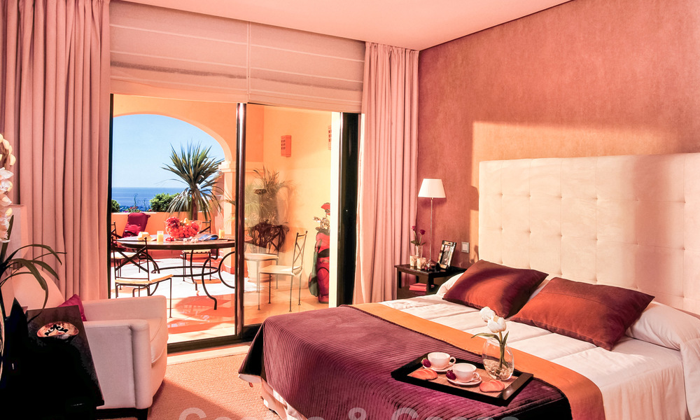 Luxury apartments for sale, Nueva Andalucia, Marbella - Benahavis 21052