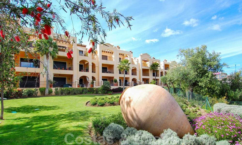 Luxury apartments for sale, Nueva Andalucia, Marbella - Benahavis 21070