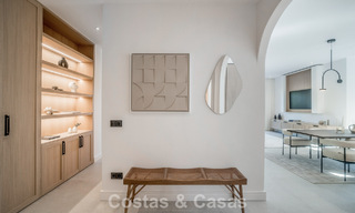 Modernly renovated ground floor apartment for sale in a prime gated complex in Sierra Blanca, Golden Mile, Marbella 789858 