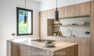 Modernly renovated ground floor apartment for sale in a prime gated complex in Sierra Blanca, Golden Mile, Marbella 789861 