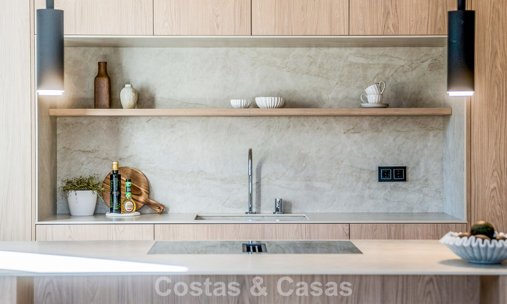 Modernly renovated ground floor apartment for sale in a prime gated complex in Sierra Blanca, Golden Mile, Marbella 789866