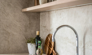 Modernly renovated ground floor apartment for sale in a prime gated complex in Sierra Blanca, Golden Mile, Marbella 789871 