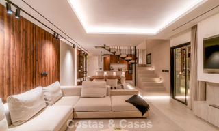 Modern renovated duplex penthouse with sea views for sale within walking distance of Puerto Banús, Marbella 789131 