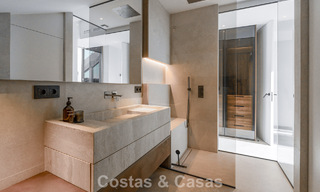 Modern renovated duplex penthouse with sea views for sale within walking distance of Puerto Banús, Marbella 789153 