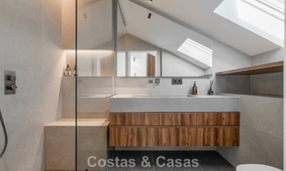 Modern renovated duplex penthouse with sea views for sale within walking distance of Puerto Banús, Marbella 789154 