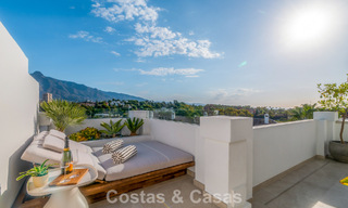 Modern renovated duplex penthouse with sea views for sale within walking distance of Puerto Banús, Marbella 789165 