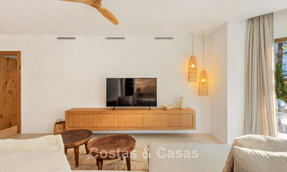 Luxury ground-floor apartment for sale just steps from the beach in Elviria, Marbella 789237 